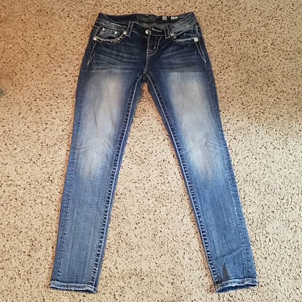 Miss Me Mid Rise Easy Skinny Jean's 26